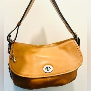 Vintage coach Legacy Flap Duffle, Legacy Leather Shoulder Bag